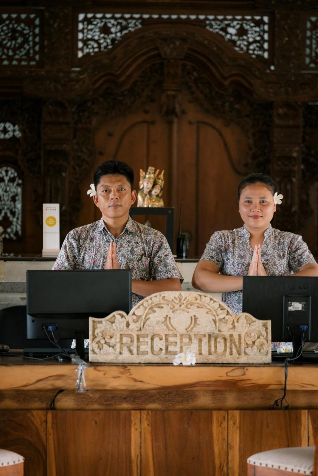 Hotel Ombak Sunset Gili Trawangan Esterno foto