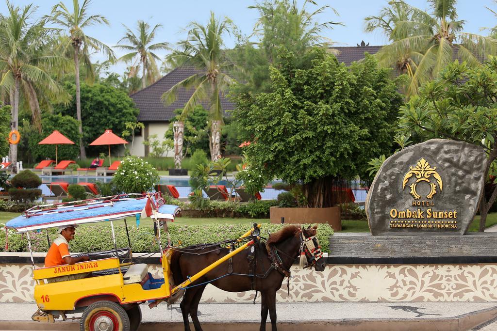 Hotel Ombak Sunset Gili Trawangan Esterno foto